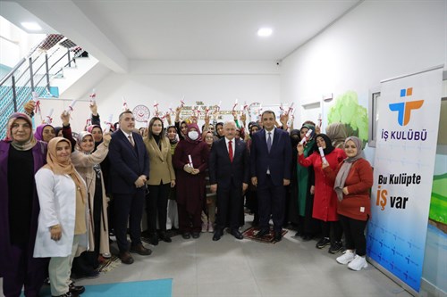 47 Kursiyere iş grubu sertifikası verildi